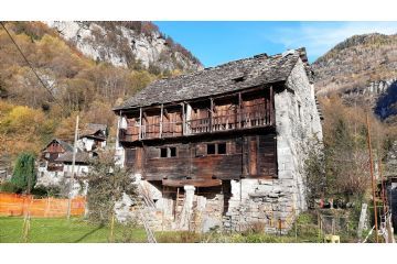 Avviso di vendita fabbricato residenziale di propriet&#224; comunale sito in Frazione Osso